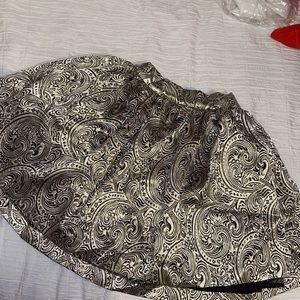 Bebe skirt, SIZE 2